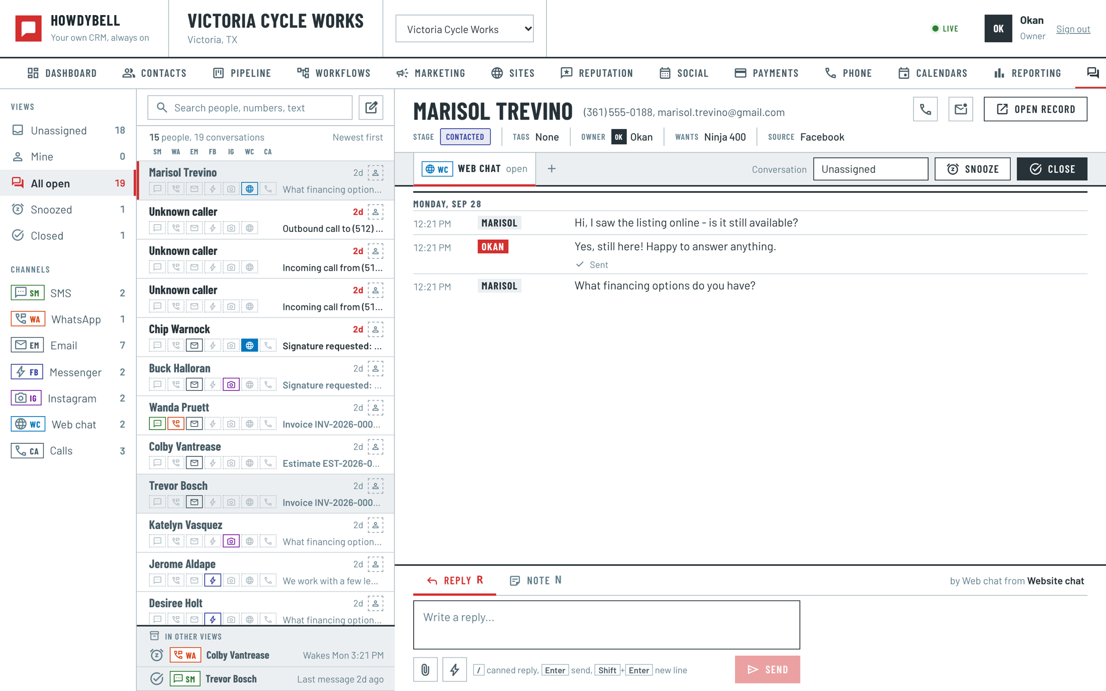 The HowdyBell inbox: every customer conversation in one list, with one web chat open
